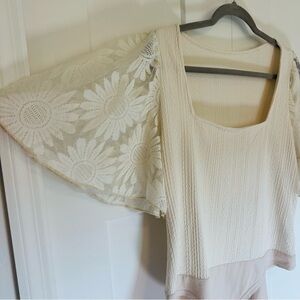 SHEIN Cream Lace Sleeve Bodysuit